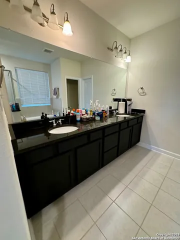 $2,600 | 120 Wickersham, Boerne, TX 78015