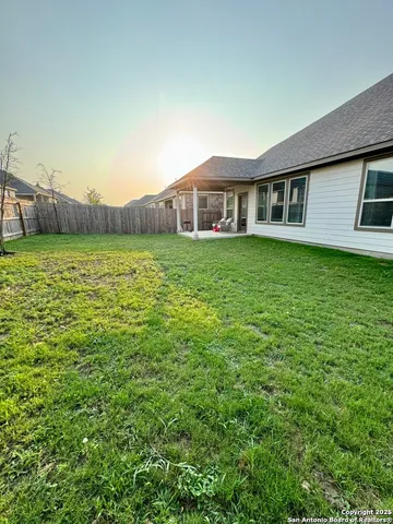 $2,600 | 120 Wickersham, Boerne, TX 78015