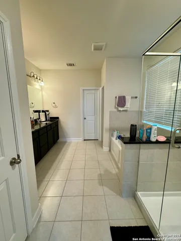 $2,600 | 120 Wickersham, Boerne, TX 78015