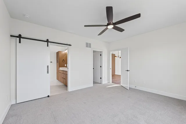 a view of empty room