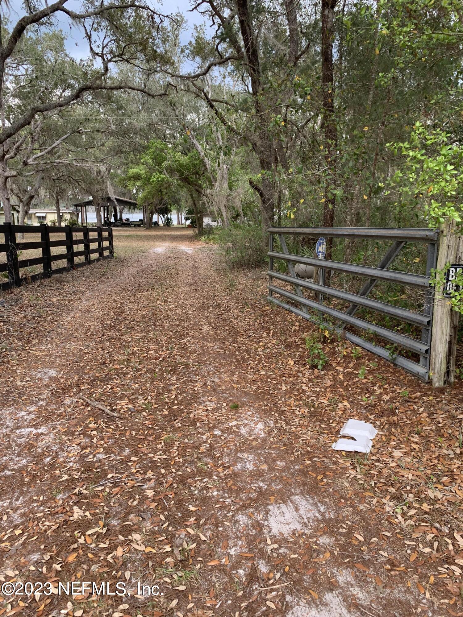 199 Clear Lake Road Crescent City, FL 32112 - Photo 2 of 30 ENTRY