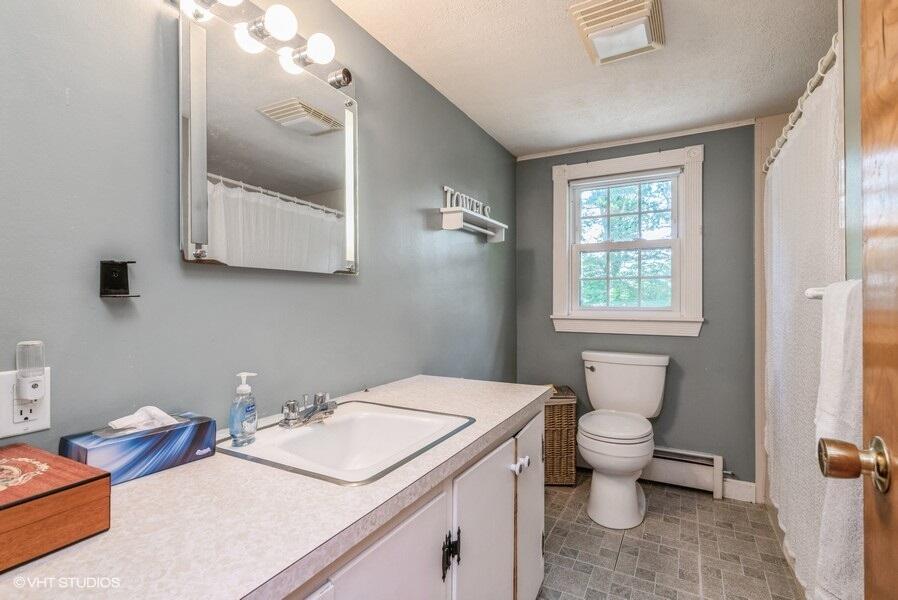 21 Alfred Road Kennebunk, ME 04043 - Photo 18 of 26 Upstairs full bath