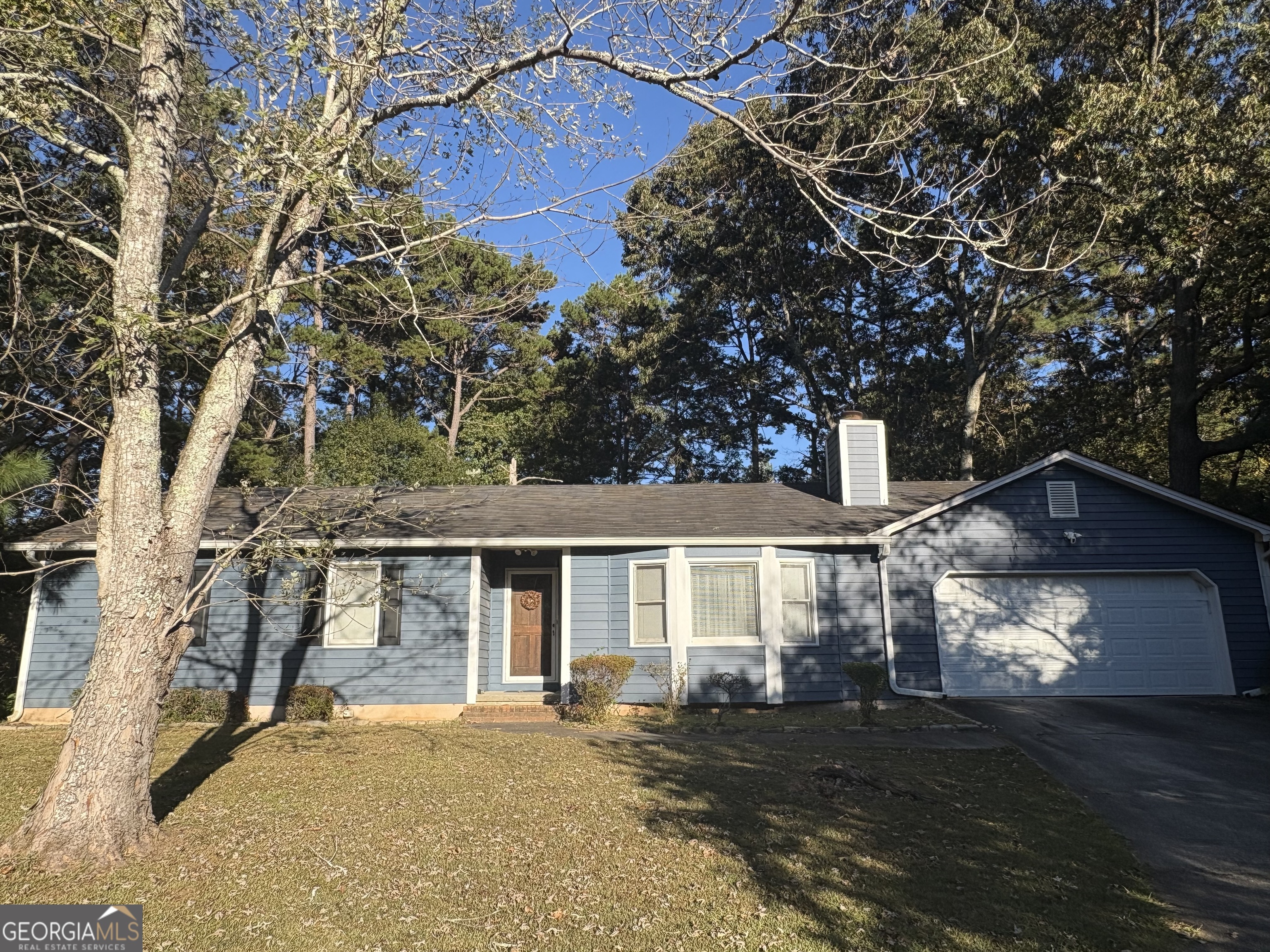 6536 Deshon Court Lithonia, GA 30058 - Photo 3 of 13