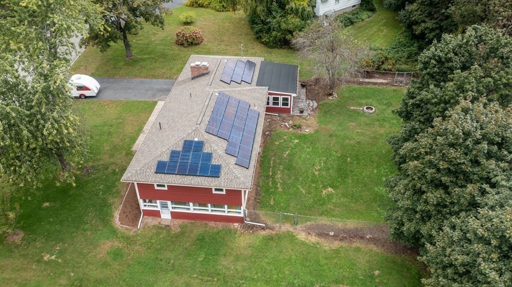 13 Red Coat Road Framingham, MA 01701 - Photo 4 of 26 Gallery Image 4