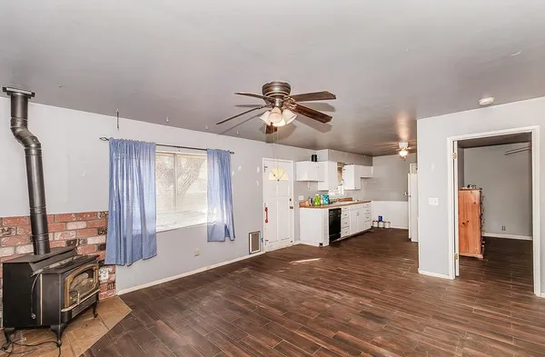 $399,000 | 836 12th Street, Orange Cove, CA 93646