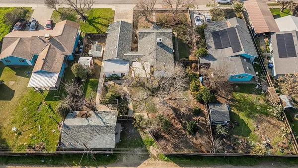 $399,000 | 836 12th Street, Orange Cove, CA 93646