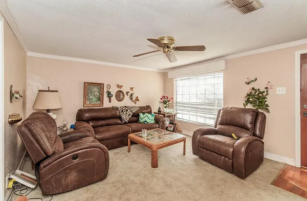 $399,000 | 836 12th Street, Orange Cove, CA 93646