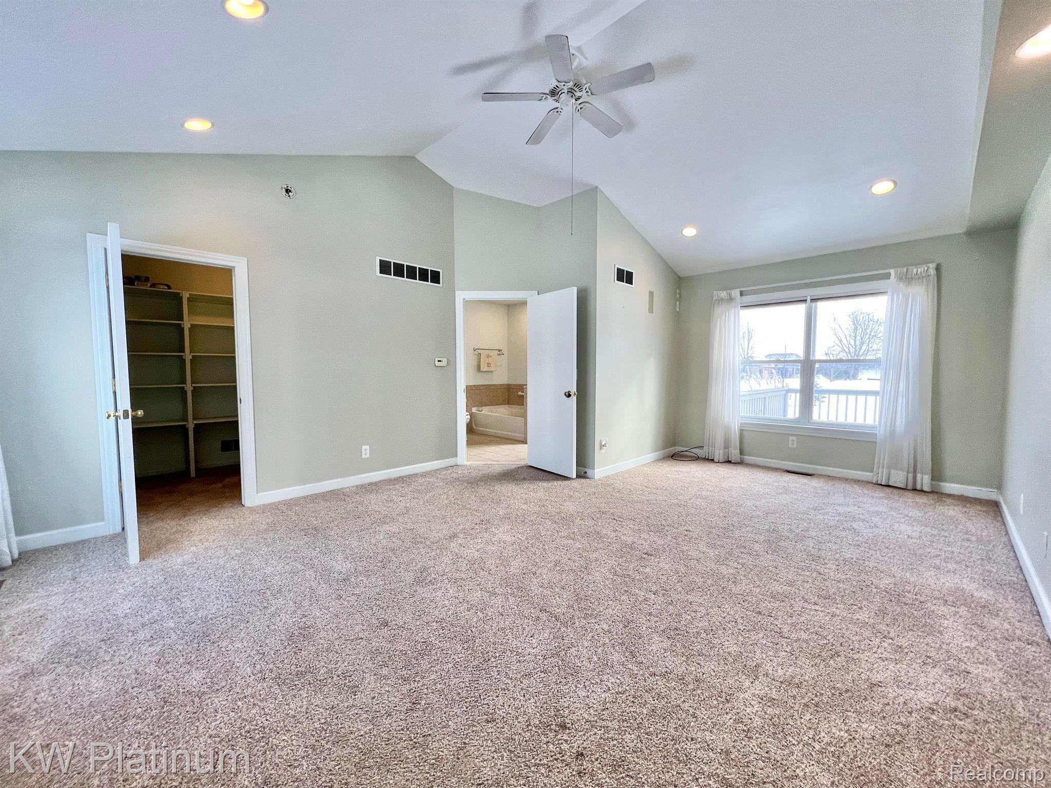 6883 South River Road Marine City, MI 48039 - Photo 16 of 40 Gallery Image 16