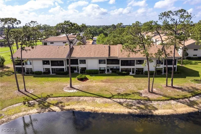 $239,990 | 5665 Trailwinds Drive, Unit 615, Fort Myers, FL 33907