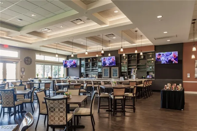 $239,990 | 5665 Trailwinds Drive, Unit 615, Fort Myers, FL 33907