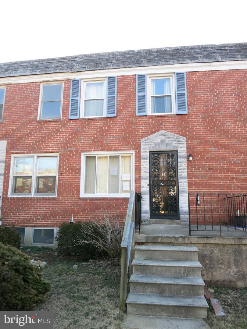 723 South Woodington Road Baltimore, MD 21229 - Photo 1 of 9 Exterior (Front)