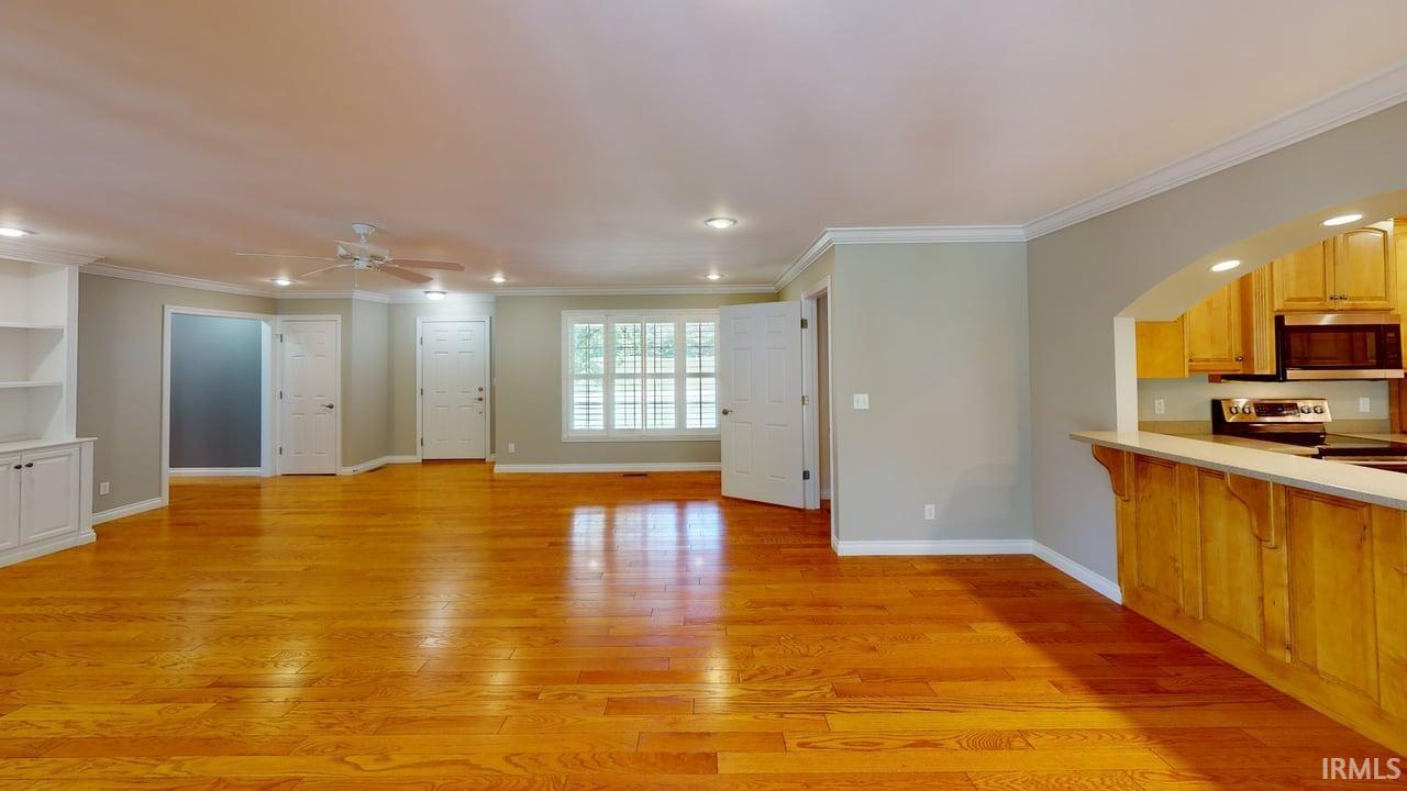1333 Rolling Ridge Road Jasper, IN 47546 - Photo 9 of 34 Gallery Image 9