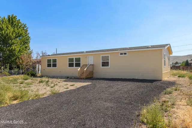 $392,000 | 4040 Goldfinch Drive, Reno, NV 89508