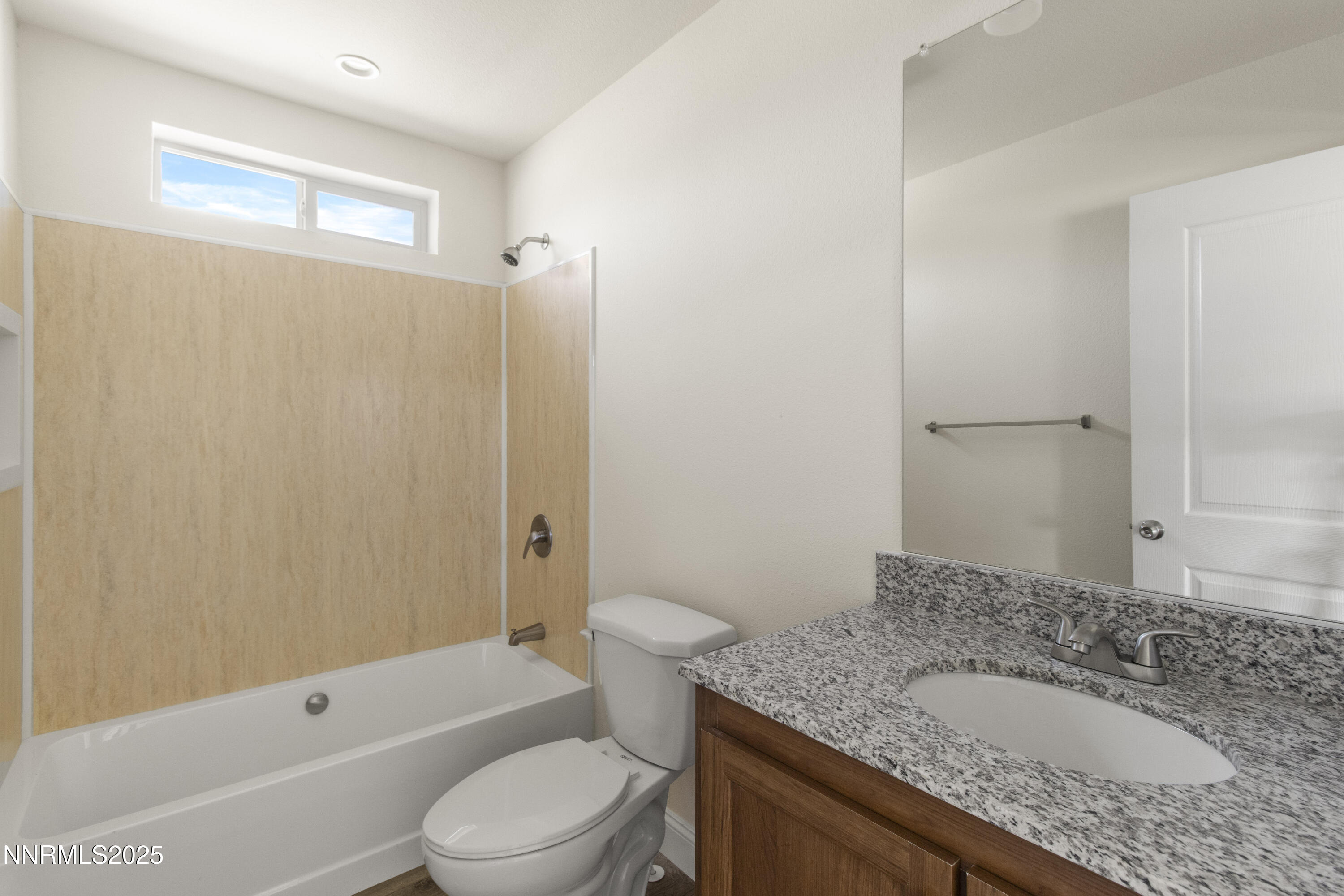 4040 Goldfinch Drive Reno, NV 89508 - Photo 17 of 24 4040 Goldfinch Dr 23