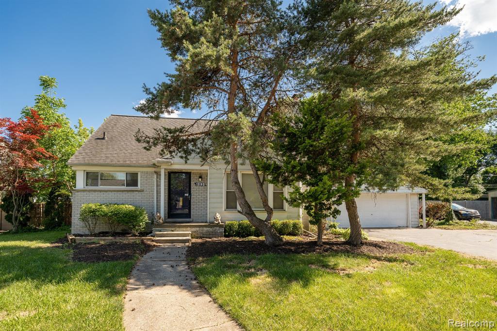 1292 East Maple Road Birmingham, MI 48009 - Photo 24 of 24