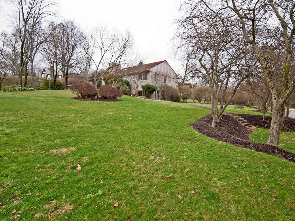 901 West Waldheim Road Fox Chapel, PA 15215 - Photo 7 of 24 Gallery Image 7