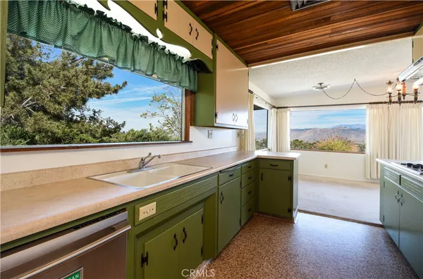 $899,900 | 28280 Rawlings Road, Hemet, CA 92544