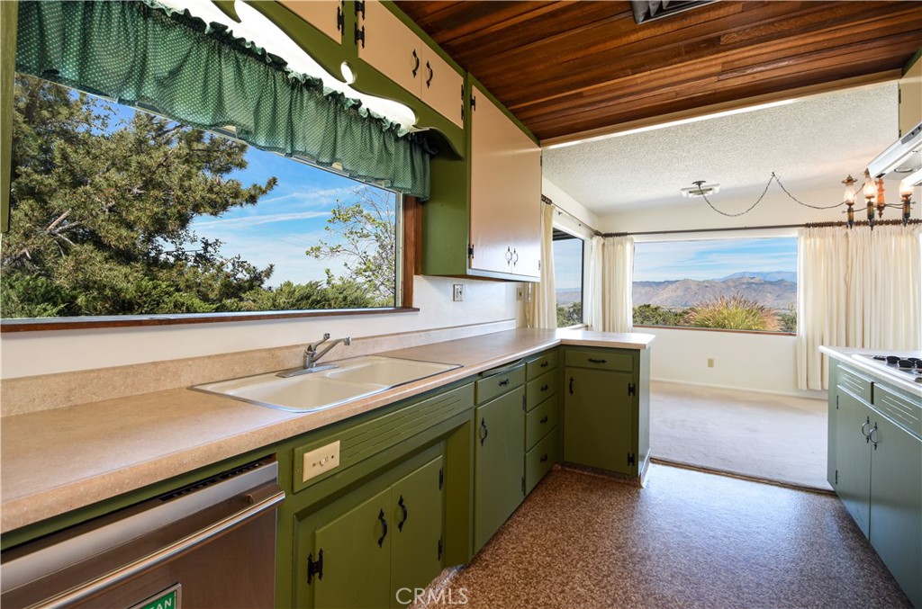 28280 Rawlings Road Hemet, CA 92544 - Photo 11 of 50