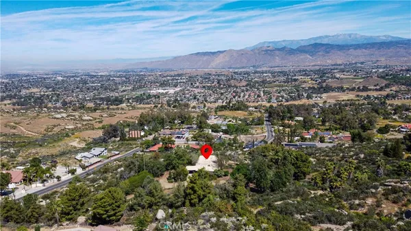 $899,900 | 28280 Rawlings Road, Hemet, CA 92544