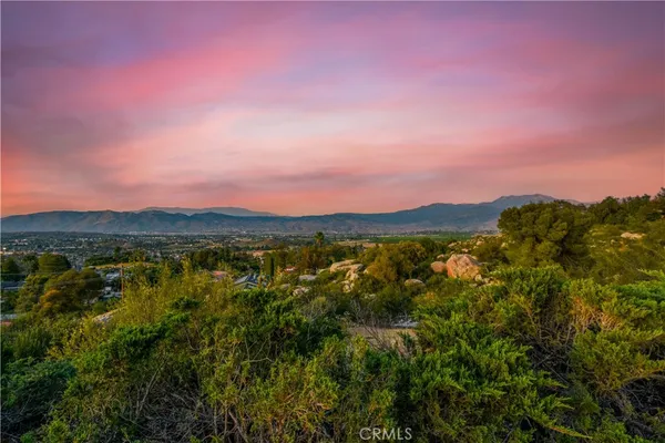 $899,900 | 28280 Rawlings Road, Hemet, CA 92544
