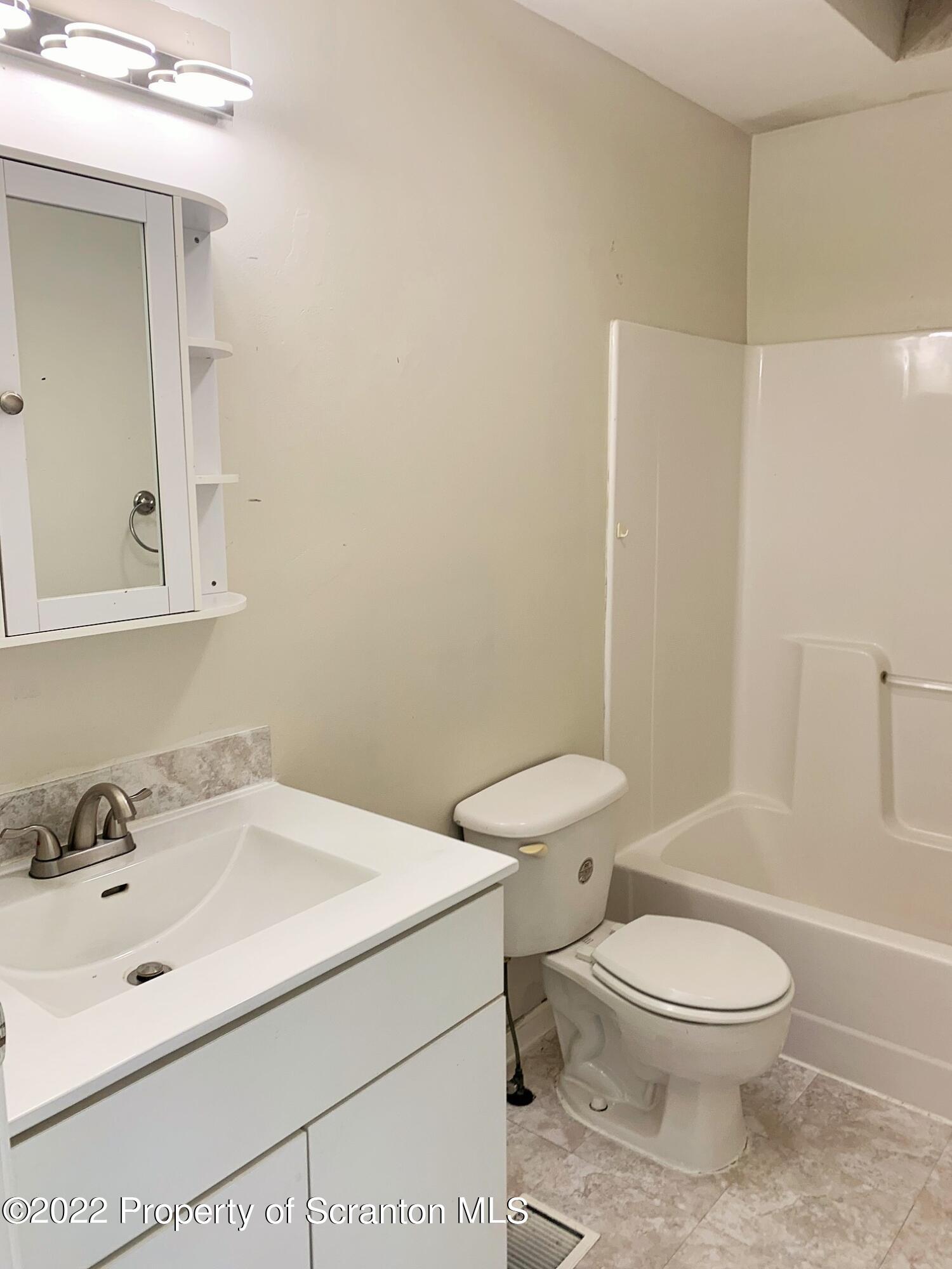 436 Williams Road Montrose, PA 18801 - Photo 16 of 20 Gallery Image 16