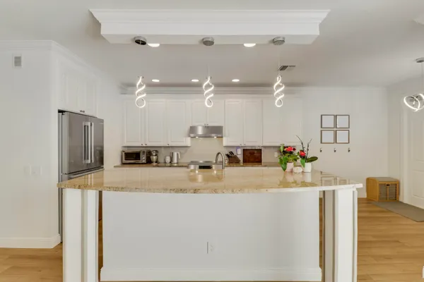 $1,449,900 | 136 Newcastle Drive, Jupiter, FL 33458