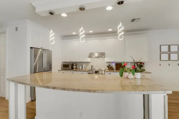 $1,449,900 | 136 Newcastle Drive, Jupiter, FL 33458