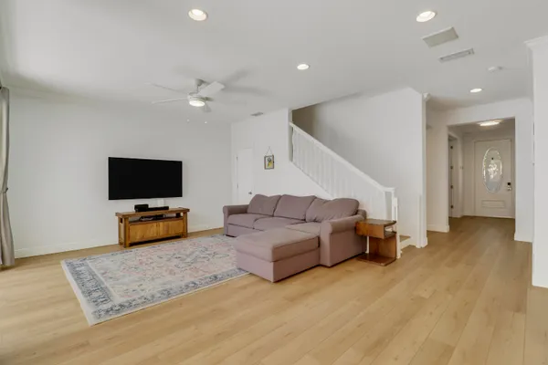 $1,449,900 | 136 Newcastle Drive, Jupiter, FL 33458