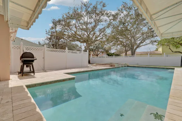 $1,449,900 | 136 Newcastle Drive, Jupiter, FL 33458