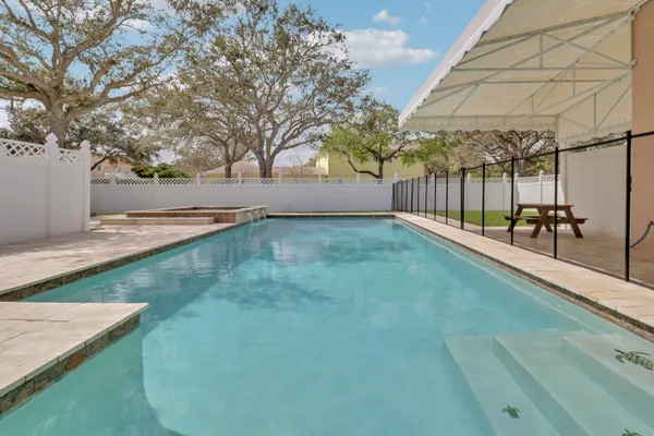 $1,449,900 | 136 Newcastle Drive, Jupiter, FL 33458