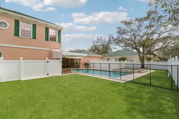 $1,449,900 | 136 Newcastle Drive, Jupiter, FL 33458