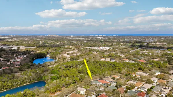 $1,449,900 | 136 Newcastle Drive, Jupiter, FL 33458