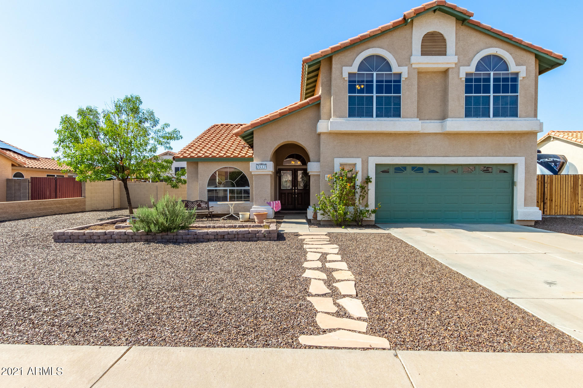 7617 West Hearn Road Peoria, AZ 85381 - Photo 3 of 38 Front of House