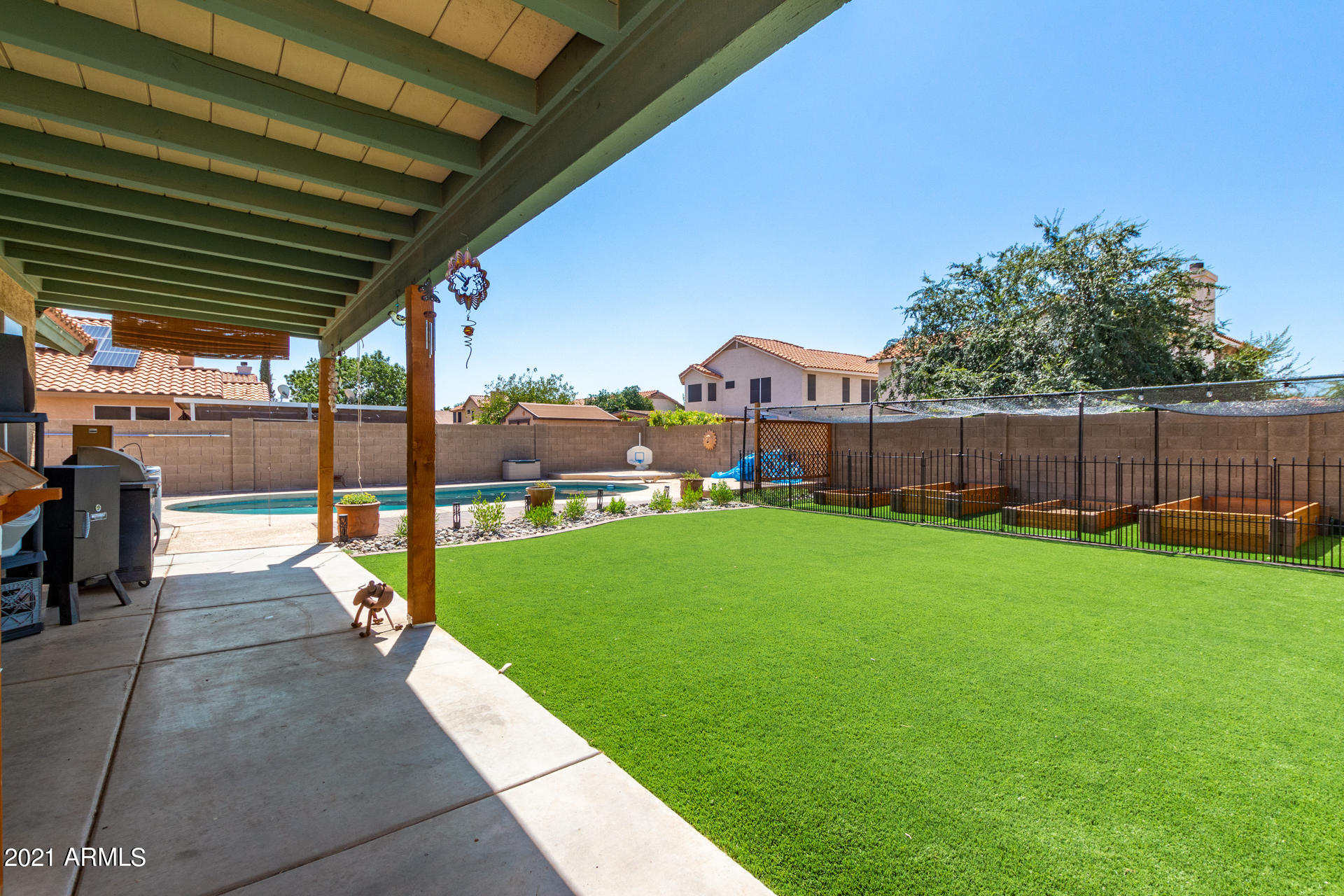 7617 West Hearn Road Peoria, AZ 85381 - Photo 33 of 38 Backyard