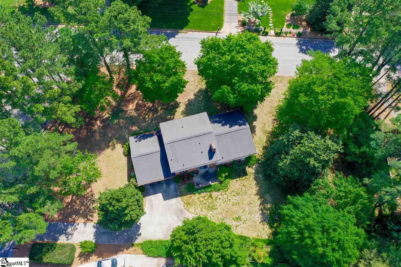 702 Wembley Road Greenville, SC 29607 - Photo 15 of 18
