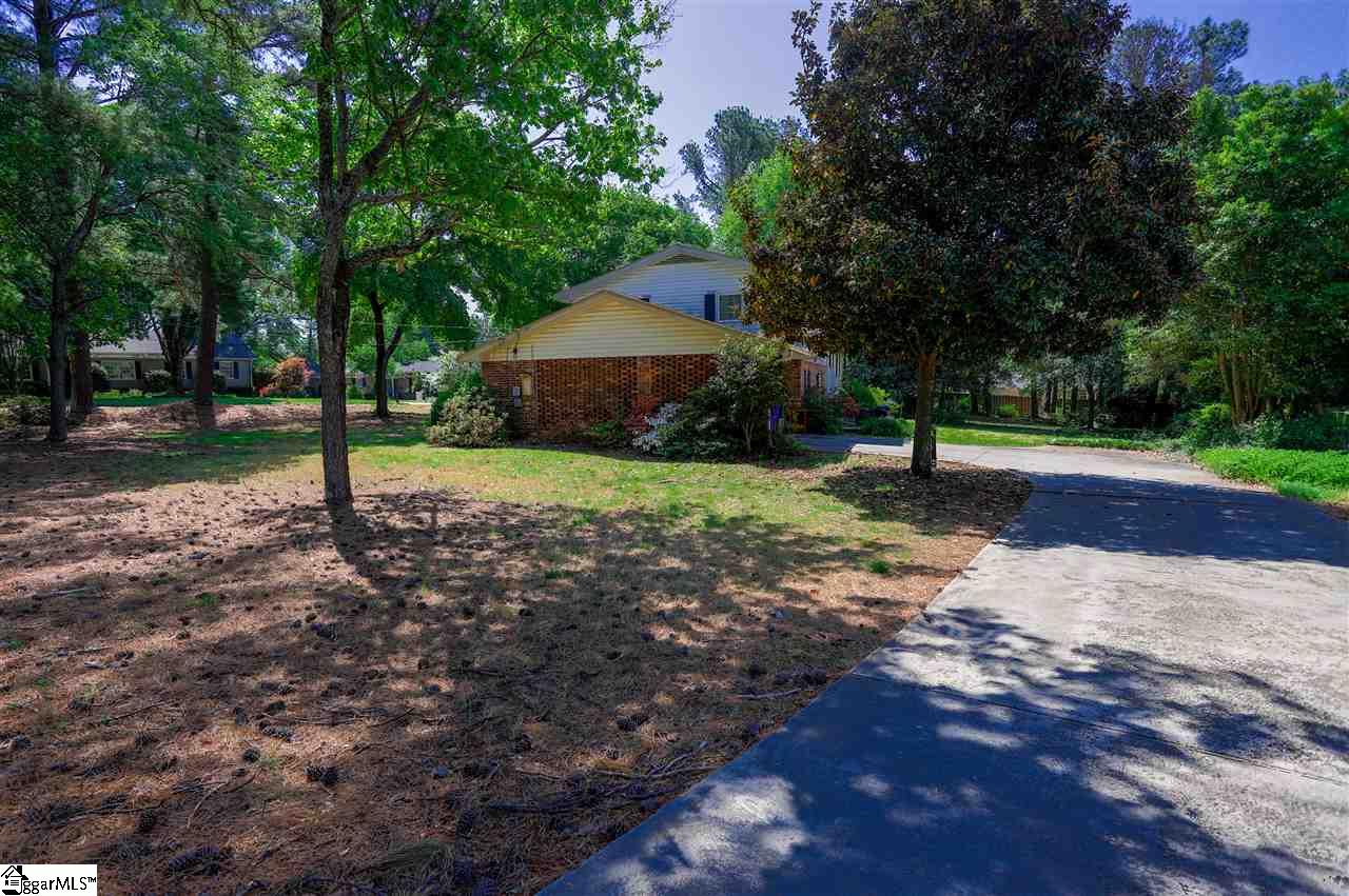 702 Wembley Road Greenville, SC 29607 - Photo 17 of 18