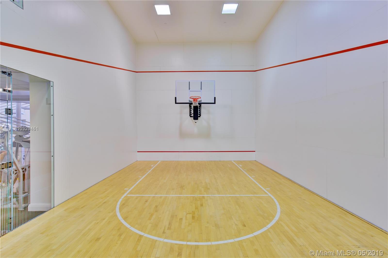 808 Brickell Key Drive, Unit 802 Miami, FL 33131 - Photo 40 of 48 Basketball Court
