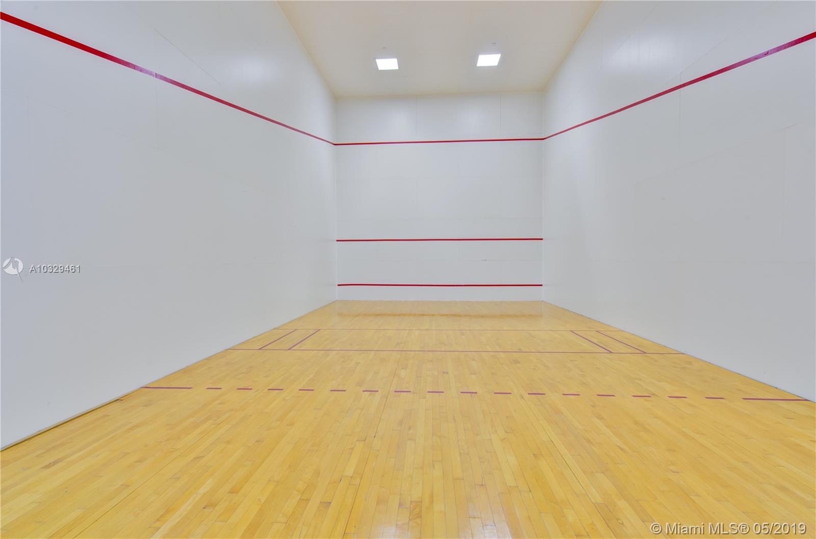 808 Brickell Key Drive, Unit 802 Miami, FL 33131 - Photo 41 of 48 Racquetball/Squash