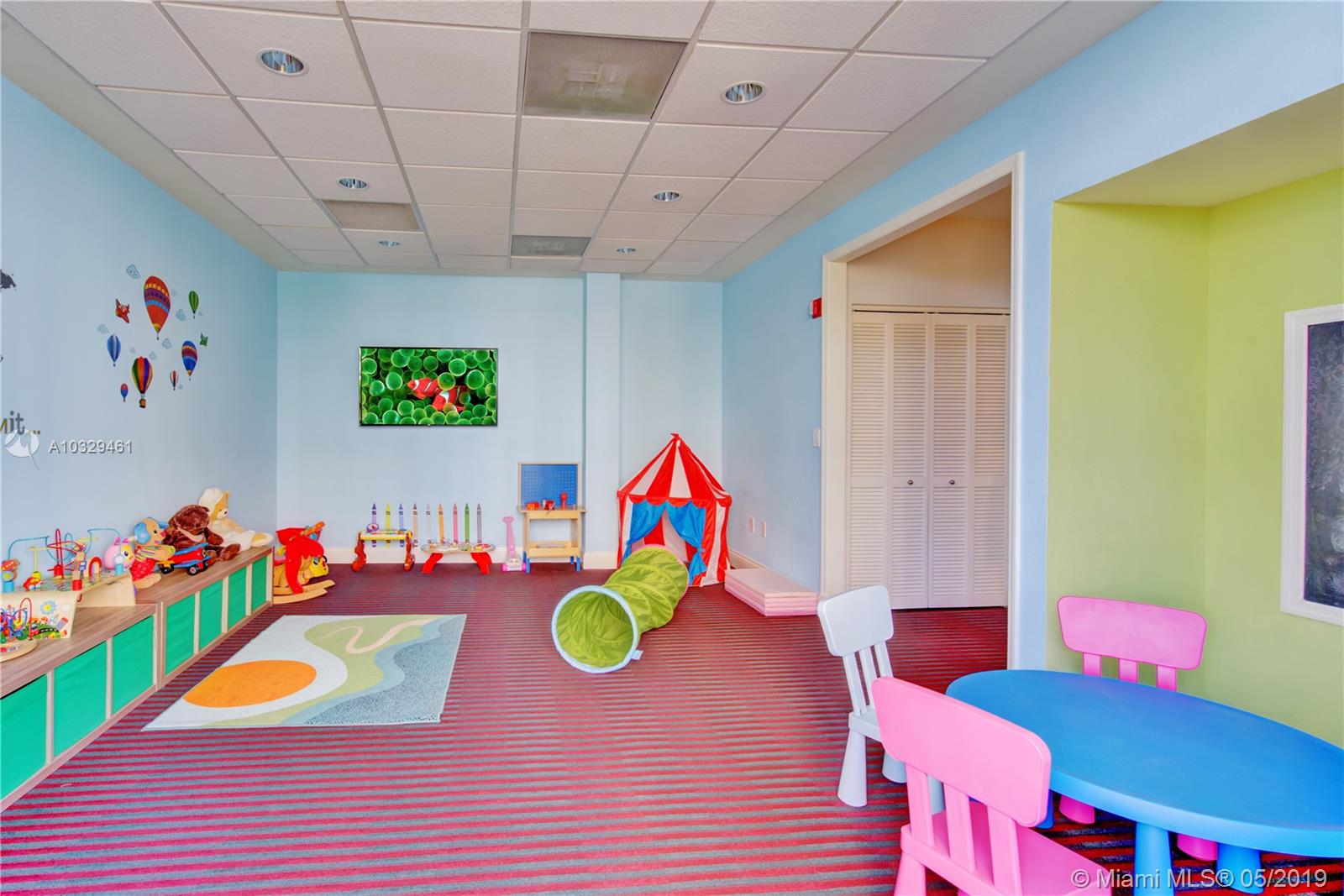 808 Brickell Key Drive, Unit 802 Miami, FL 33131 - Photo 48 of 48 Playroom