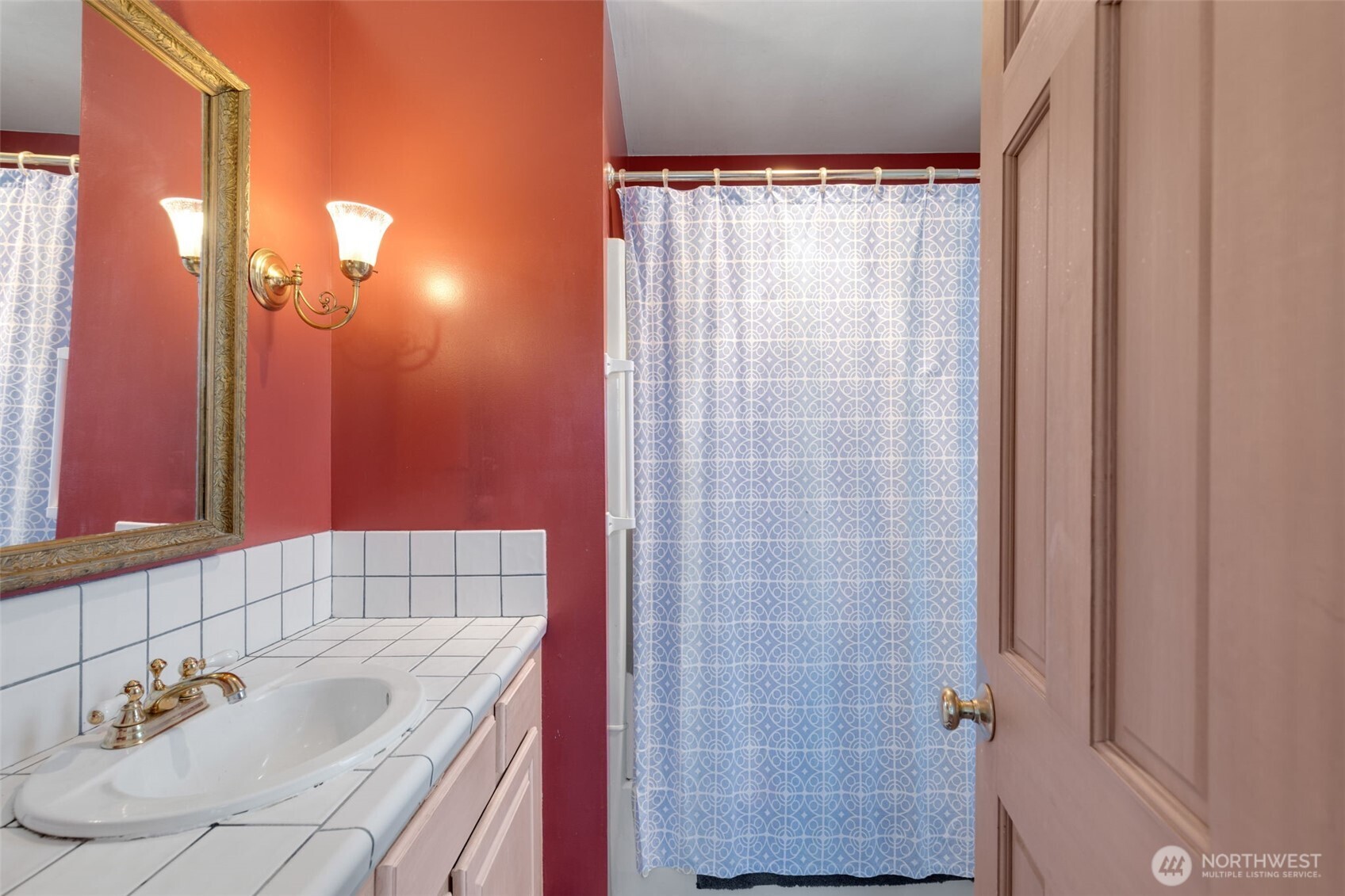 1631 North 54th Street Seattle, WA 98103 - Photo 17 of 40