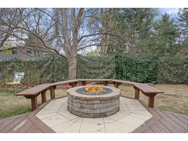a view of outdoor space yard and patio