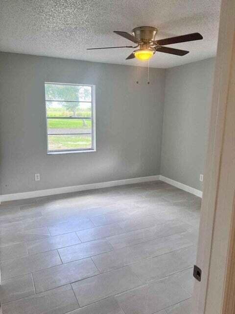 2410 South Brocksmith Road Fort Pierce, FL 34945 - Photo 13 of 65 Brocksmith 13