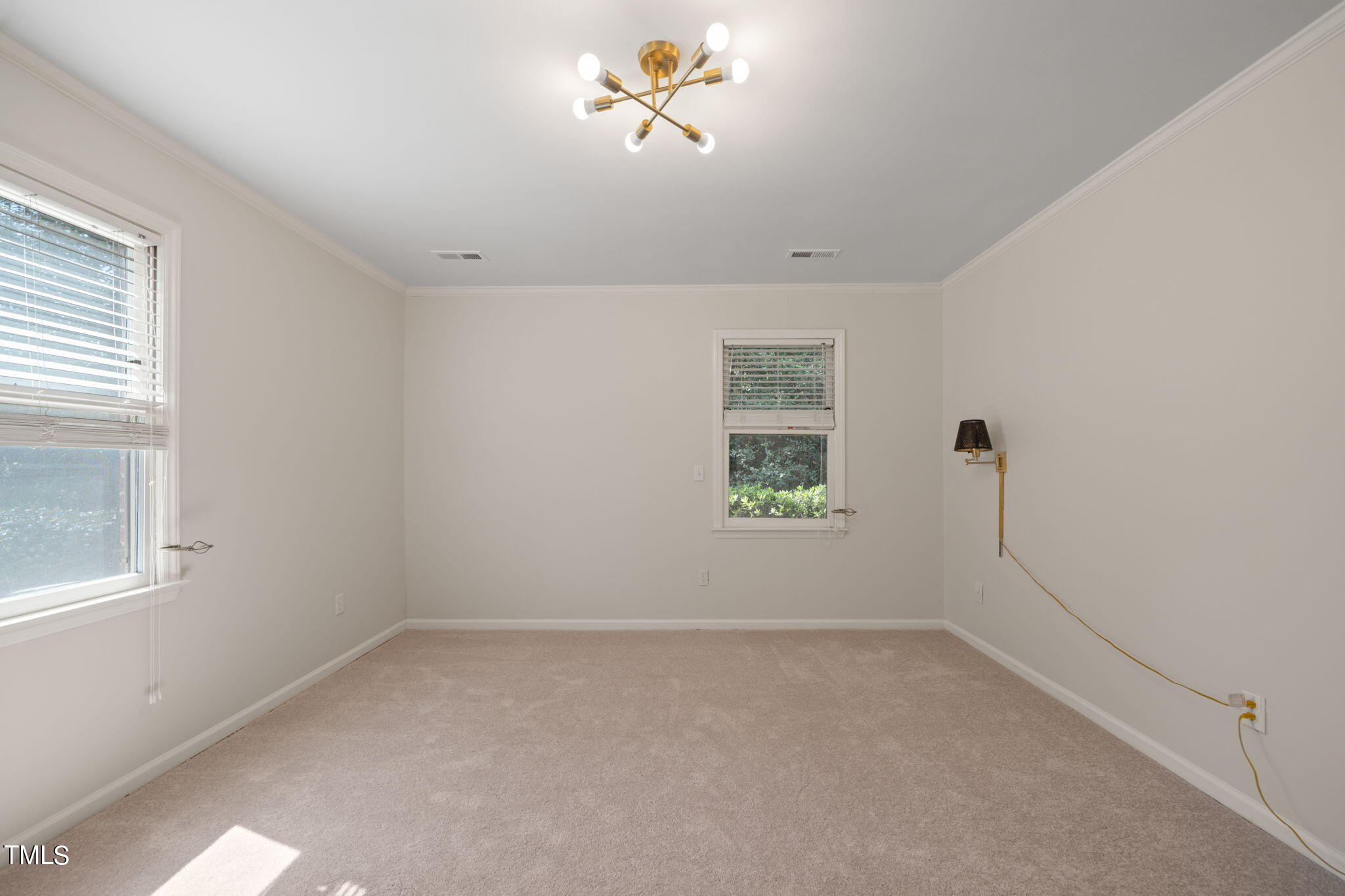 5674 Hamstead Crossing Raleigh, NC 27612 - Photo 19 of 43 36-web-or-mls-DSC01169