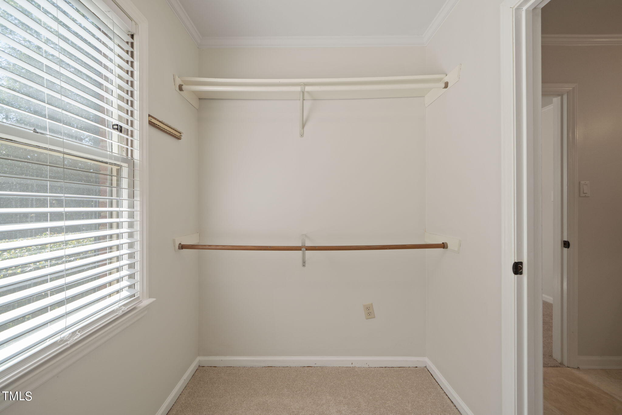 5674 Hamstead Crossing Raleigh, NC 27612 - Photo 22 of 43 40-web-or-mls-DSC01189