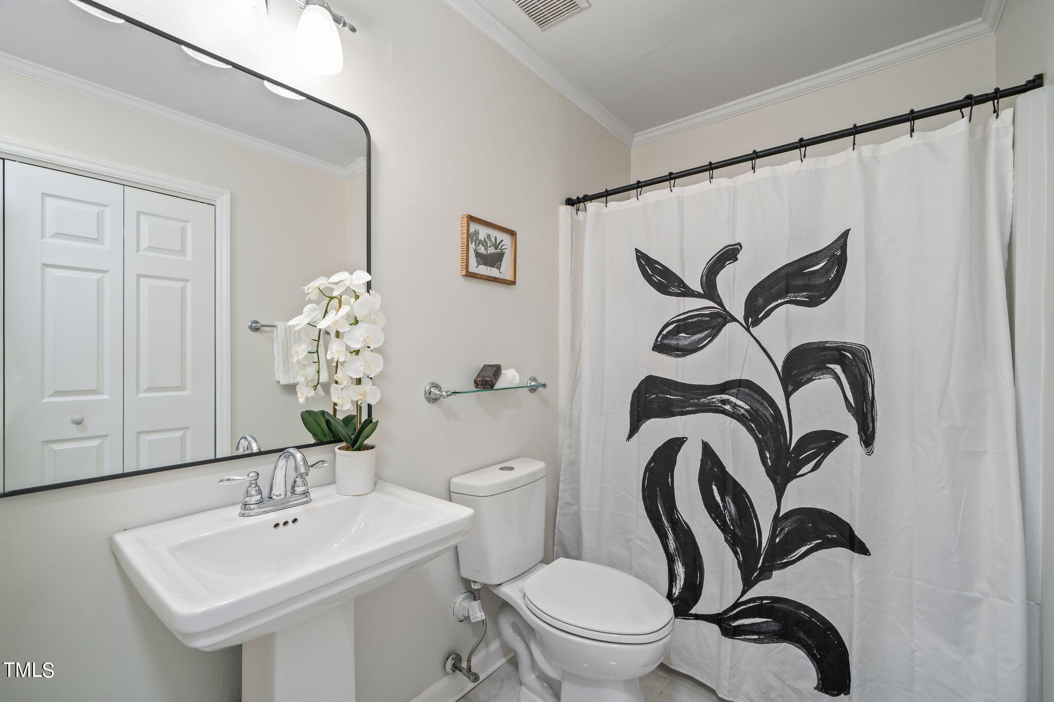 5674 Hamstead Crossing Raleigh, NC 27612 - Photo 25 of 43 27-web-or-mls-DSC01204