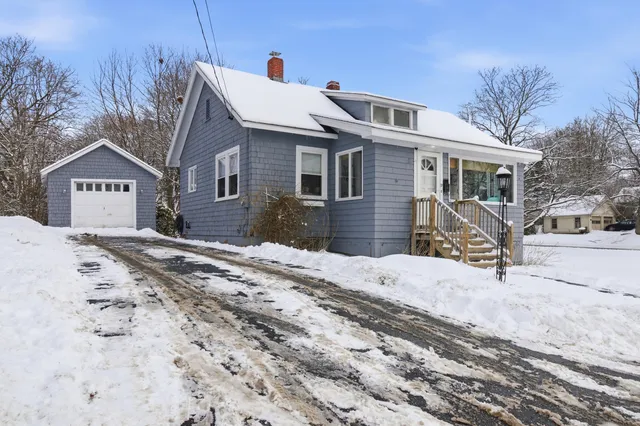 $275,000 | 13 Longwood Avenue, Augusta, ME 04330