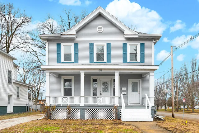$225,000 | 1018 North Prairie Street, Bloomington, IL 61701