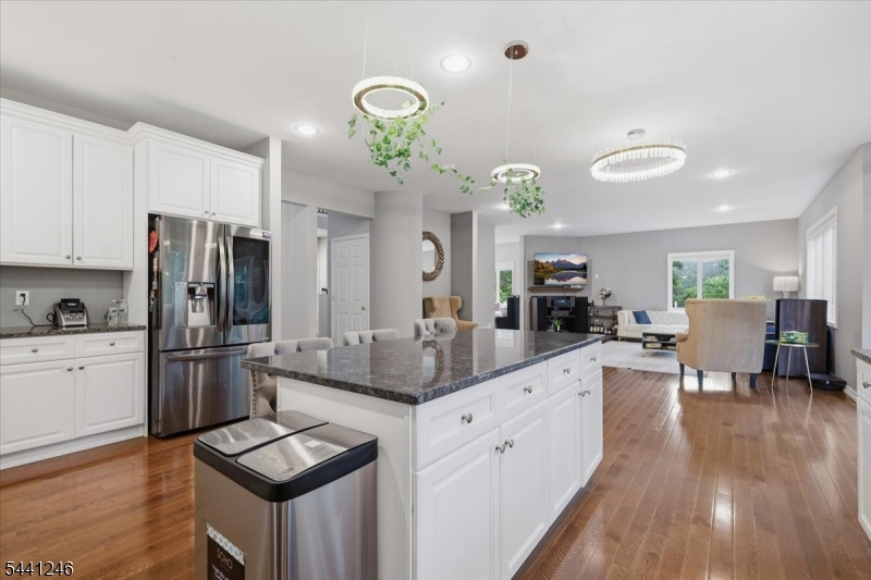 18 Puddingstone Road Morris Plains, NJ 07950 - Photo 16 of 39