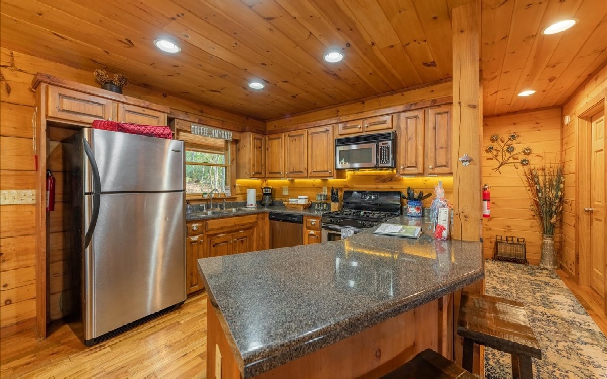 530 Weaver Creek Way Blue Ridge, GA 30513 - Photo 14 of 46 Additional View