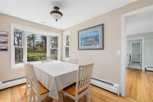 $959,900 | 8 Gladridge Drive, East Greenwich, RI 02818